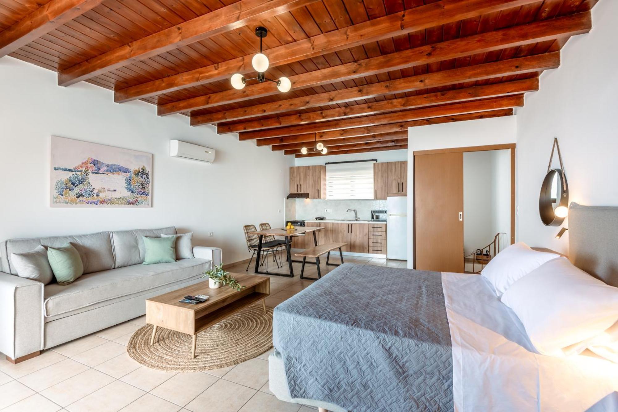 Superb Apartments Kriaras Sea View In Sfakia Khora Sfakion Exterior photo